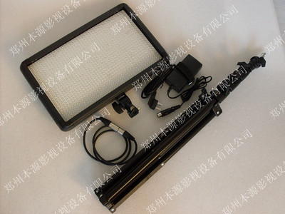 LED900双色温演播室灯光系统 从专业演播到户外采访的全场景数字化布光解决方案